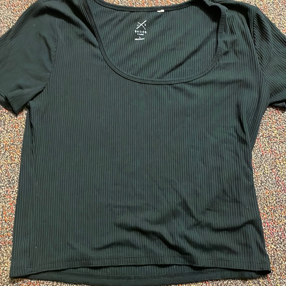 Black crop top